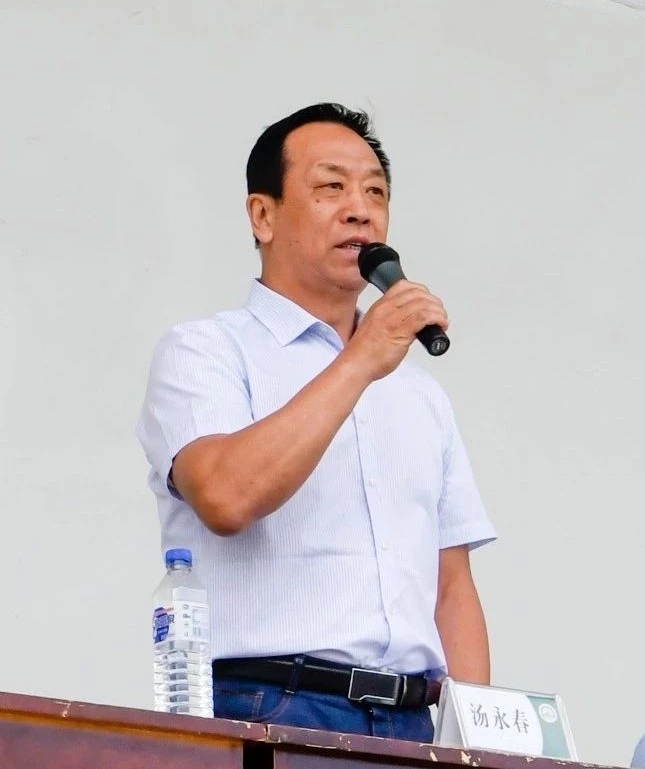 汤永春宣布锦标赛开幕关晓辉致辞胡仁友致辞李亮代表裁判员宣誓丛凡滨